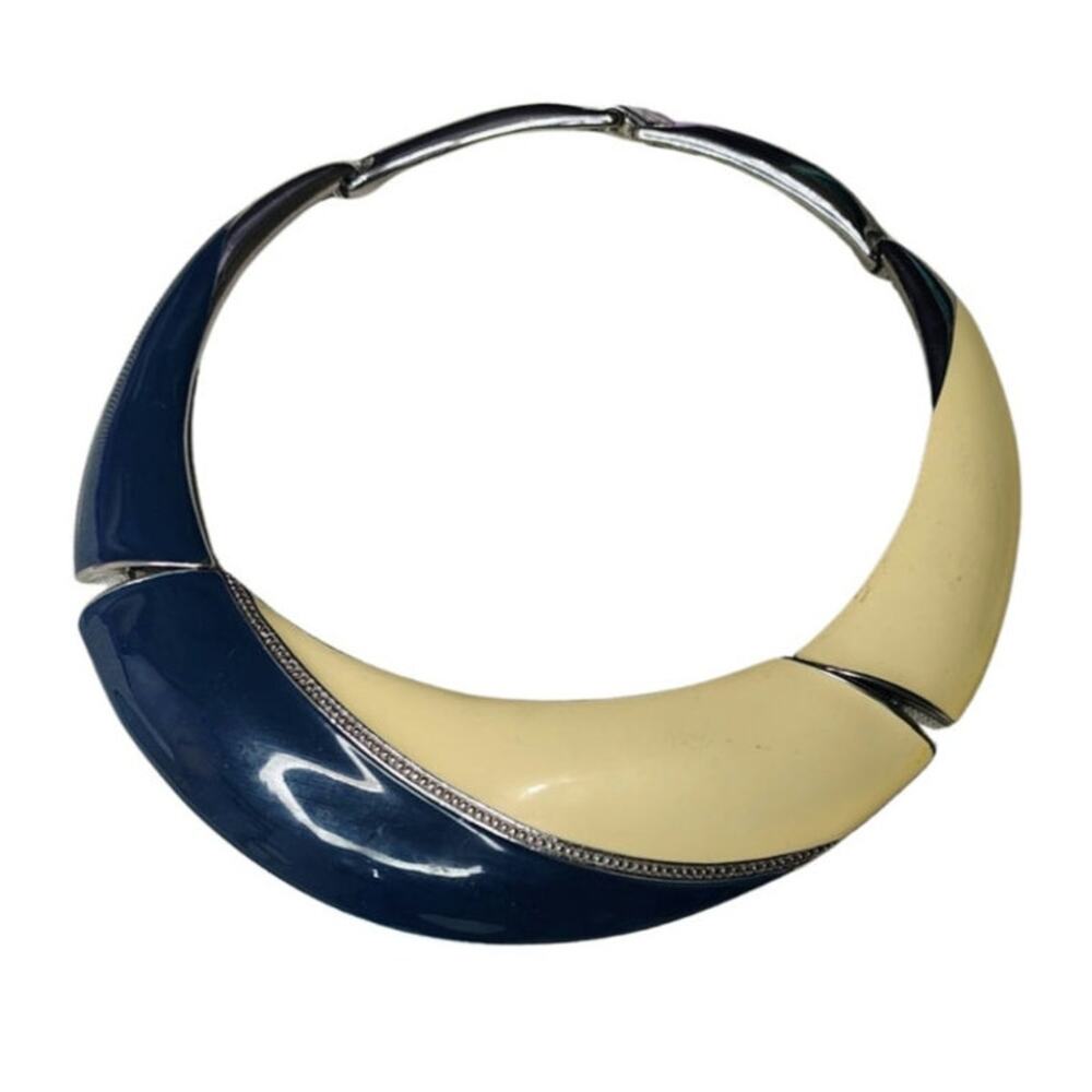 1980s Blue Cream Enamel Hinged Choker Statement Necklace Silver Costume Jewelry